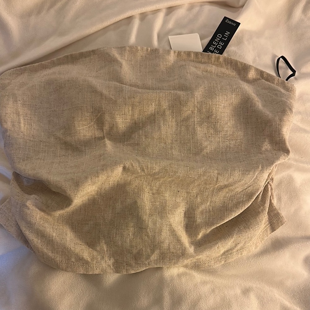 Linen strapless top